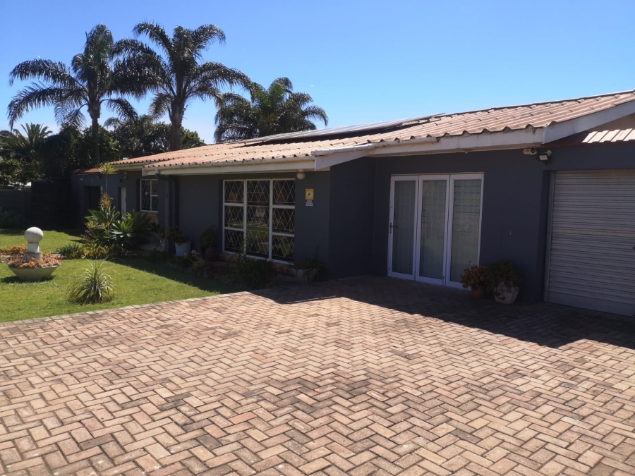 3 Bedroom Property for Sale in Manor Heights Eastern Cape